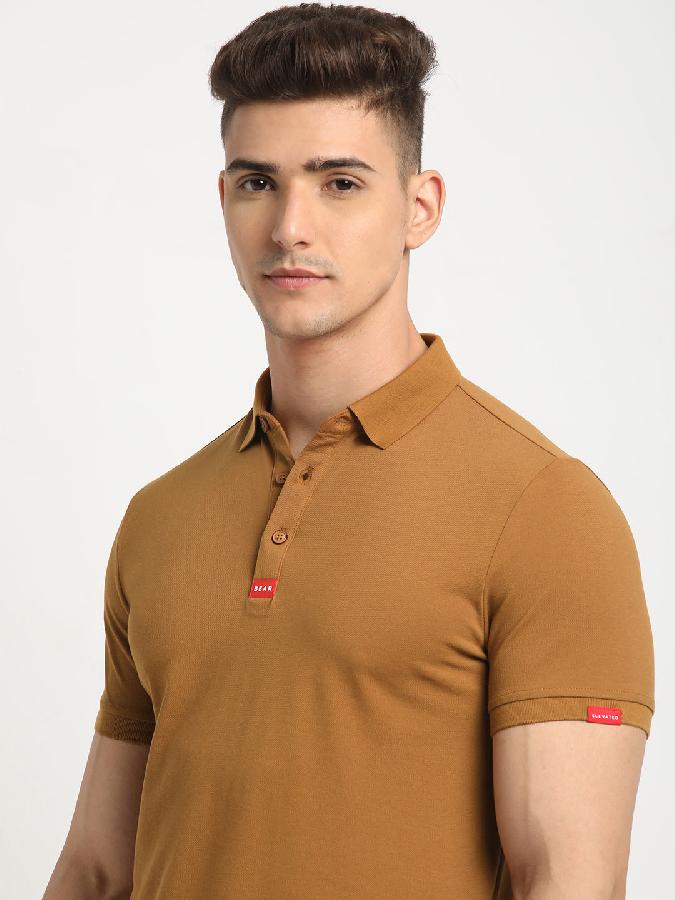 Men Brown Solid Slim Fit Polo Collar Tshirt